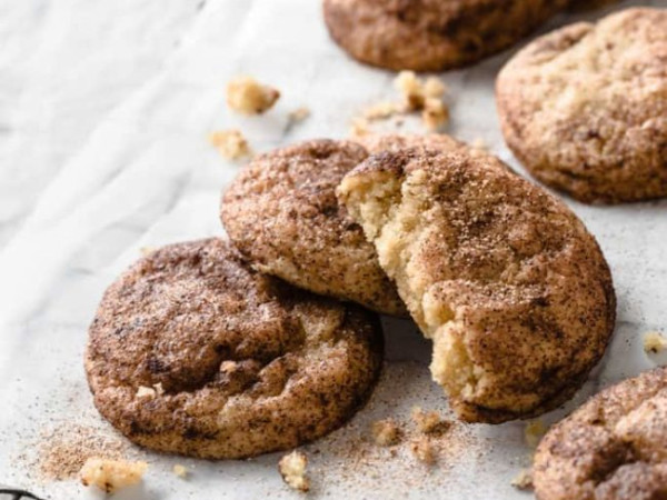 Keto-Friendly Vanilla Cinnamon Cookies