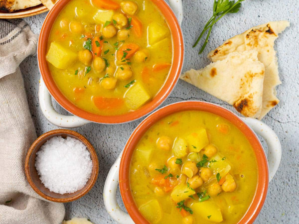 Chickpea and Potato Curry Soup