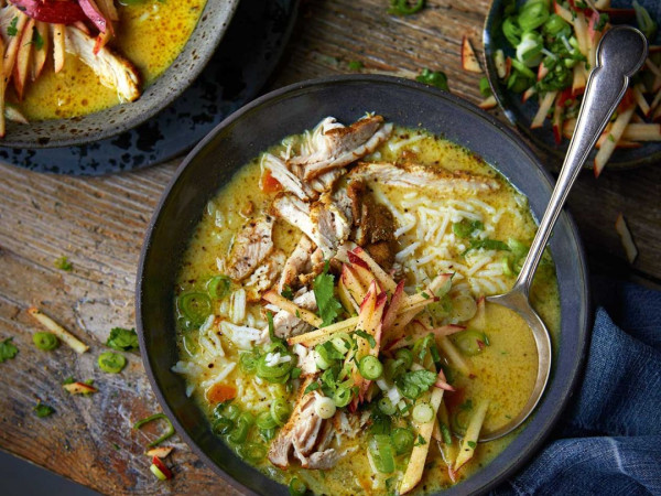 Spicy Chicken Mulligatawny Soup