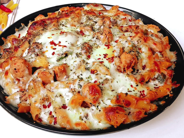 Creamy Pasta with Baked Chicken