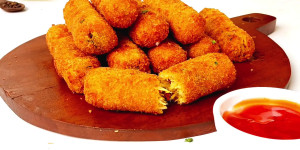 Chicken Skewers with Spaghetti