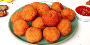 Cheese-Stuffed Chicken Bites