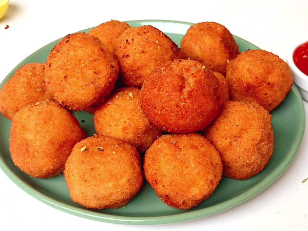 Cheesy Chicken Nibbles