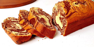 Marble-Style Cake for Tea