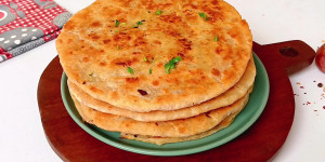 Flavorful Minced Meat Flatbread