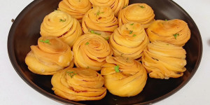 Mouthwatering Chicken in a Flaky Shell