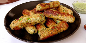 Skewered Kebabs with a Rich Cream Sauce