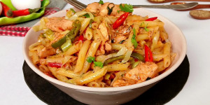 Penne Pasta Tossed with Chicken