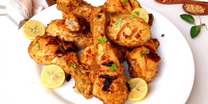 Flavorful Barbecued Chicken Legs