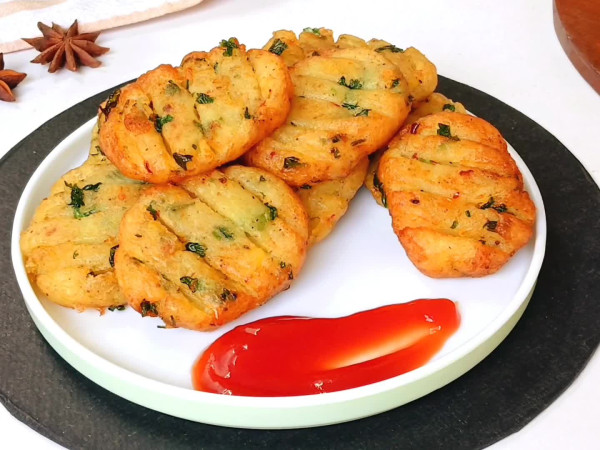 Crunchy potato snacks