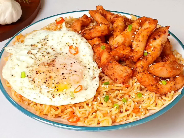 Zesty Chicken Noodle Dish