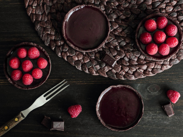 Tart with Three Chocolates and Raspberries