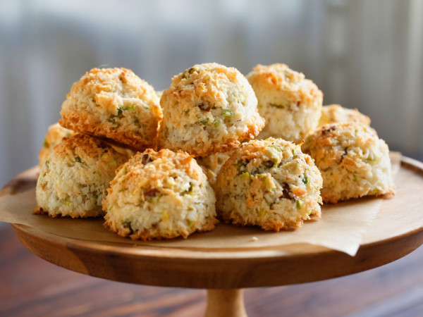 Coconut Vanilla Macaroons (Free from Gluten and Nuts)