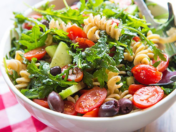 Light and Healthy Cucumber Pepper Pasta Salad