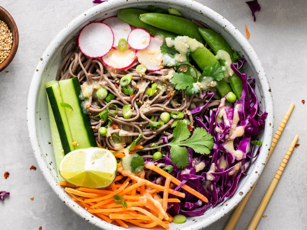 Soba Noodle Vegetable Bowl