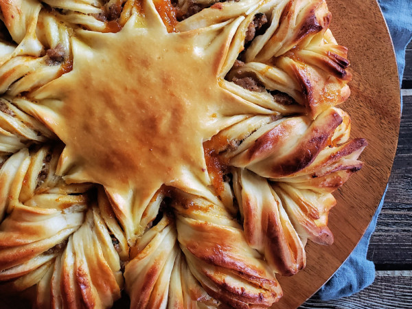 Sausage Stuffed Pull-Apart Bread