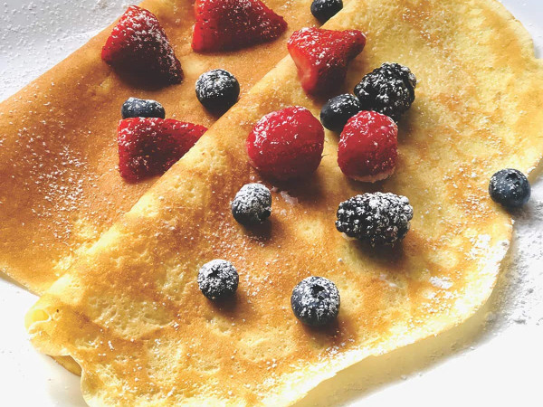 Delicious Western-Style Crepes
