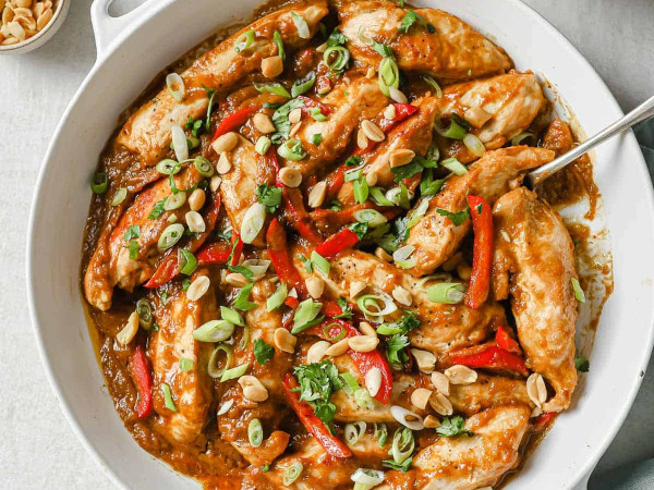 Cilantro Chicken topped with Peanuts