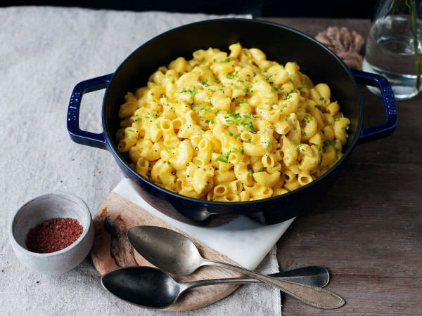 One-Pan Mac and Cheese Delight