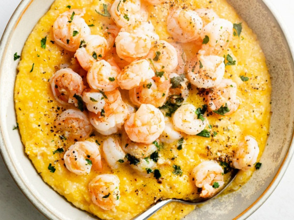 Shrimp and Grits with a Southwestern Twist