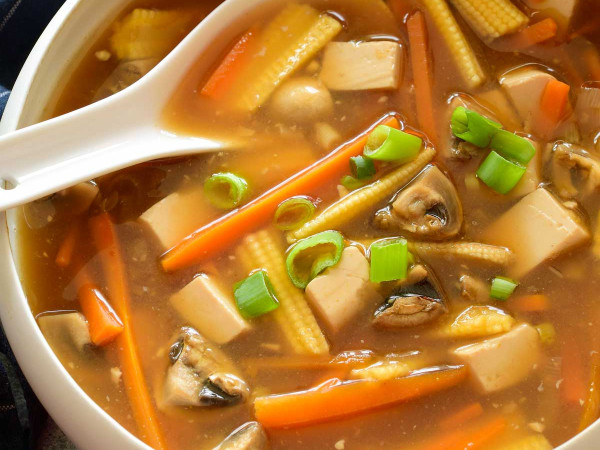 Spicy and Tangy Tofu Soup