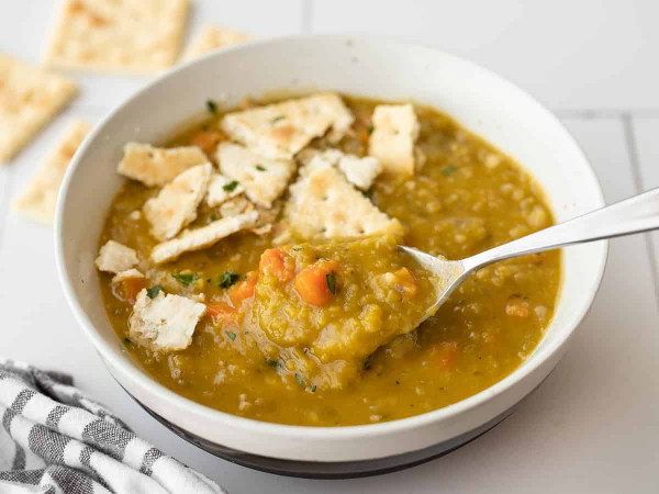 Easy Vegan Split Pea Soup