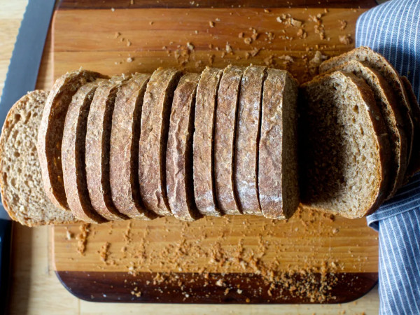 Whole Wheat and Steel-Cut Oats Bread with Long Fermentation