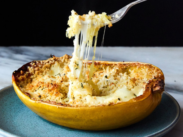 Deliciously Baked Spaghetti Squash