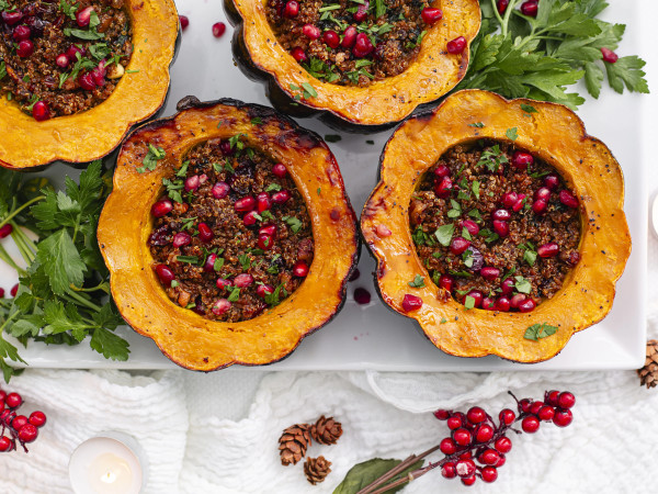 Quinoa-Filled Acorn Squash
