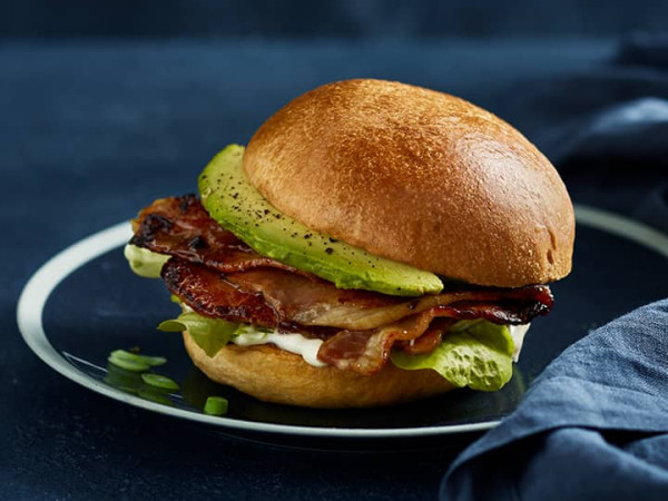 Bacon and Egg Burger Delight