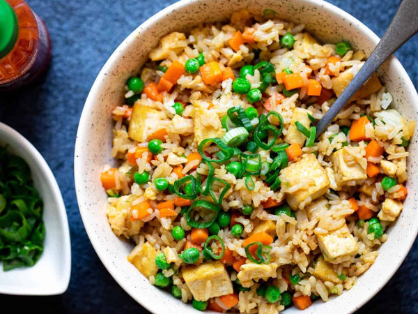 Tasty Vegan Stir-Fried Rice