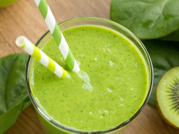 Spinach Smoothie: The Green Monster