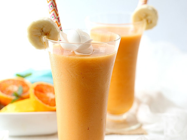 Tropical Turmeric Pineapple Coconut Smoothie