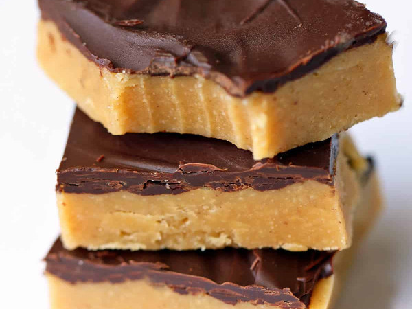 Keto-Friendly Peanut Butter Bars