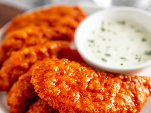 Buffalo Chicken Tenders with Cap