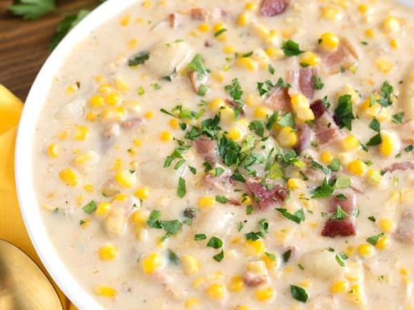 Simple Instant Pot Corn Chowder