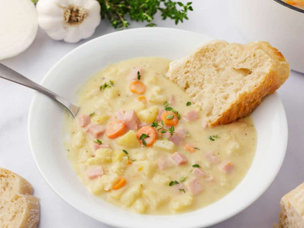 Creamy Ham and Cheese Soup