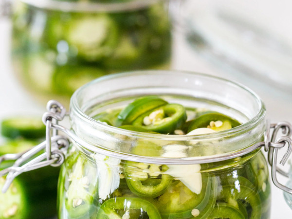 Quick Pickled Jalapeño Rings in the Instant Pot®