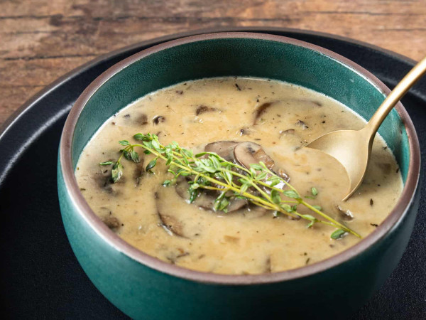 Quick Mushroom Broth in the Instant Pot®
