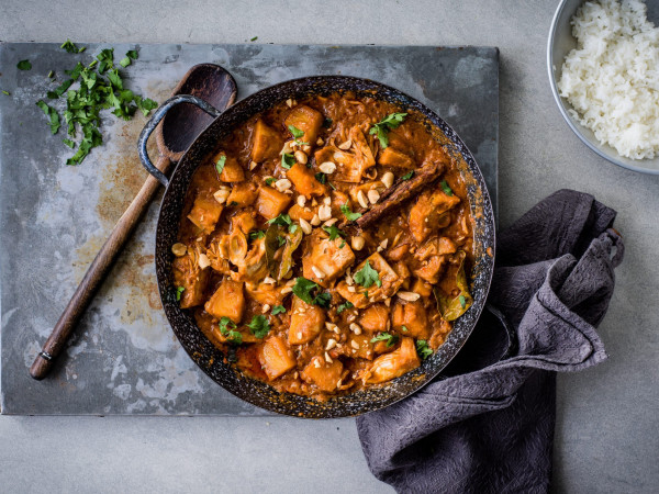 Plant-Based Jackfruit Curry