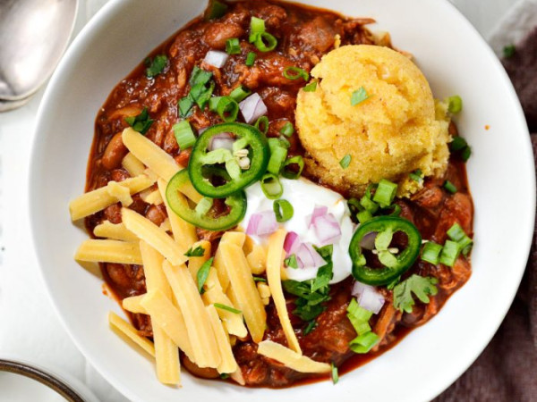 Sweet and Spicy BBQ Pork Chili
