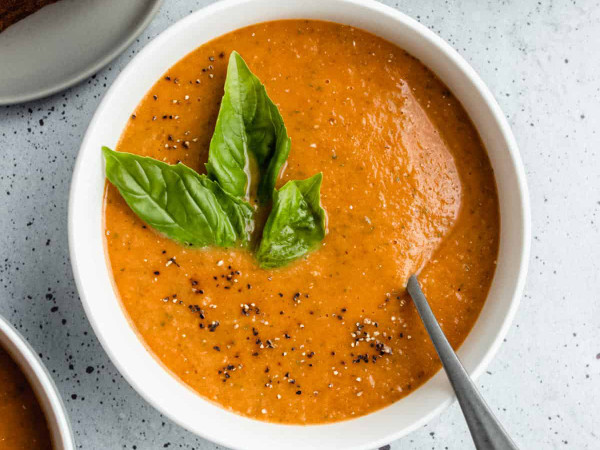 Traditional Dairy-Free Tomato Basil Soup